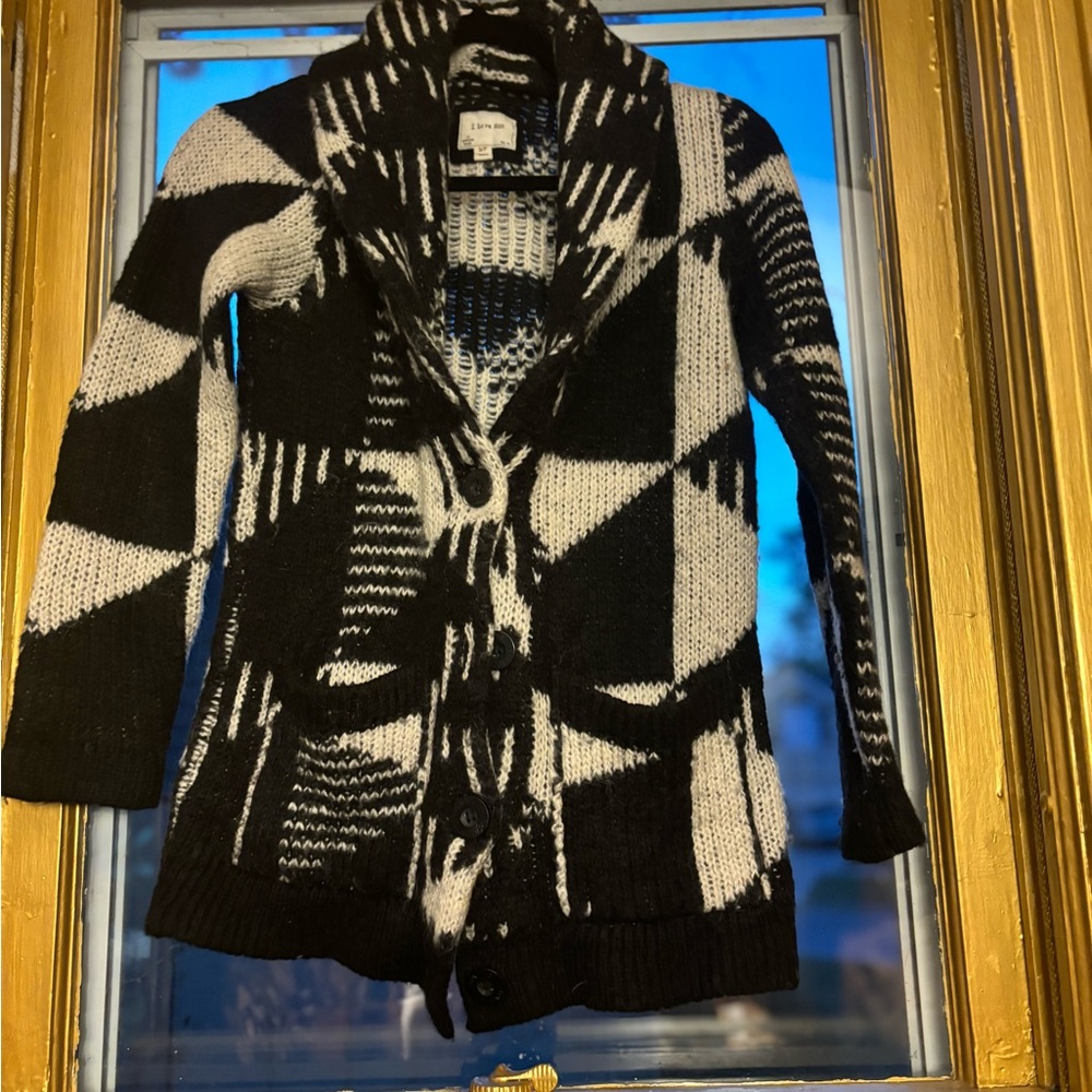 Forever 21 Chunky Black & White Sweater